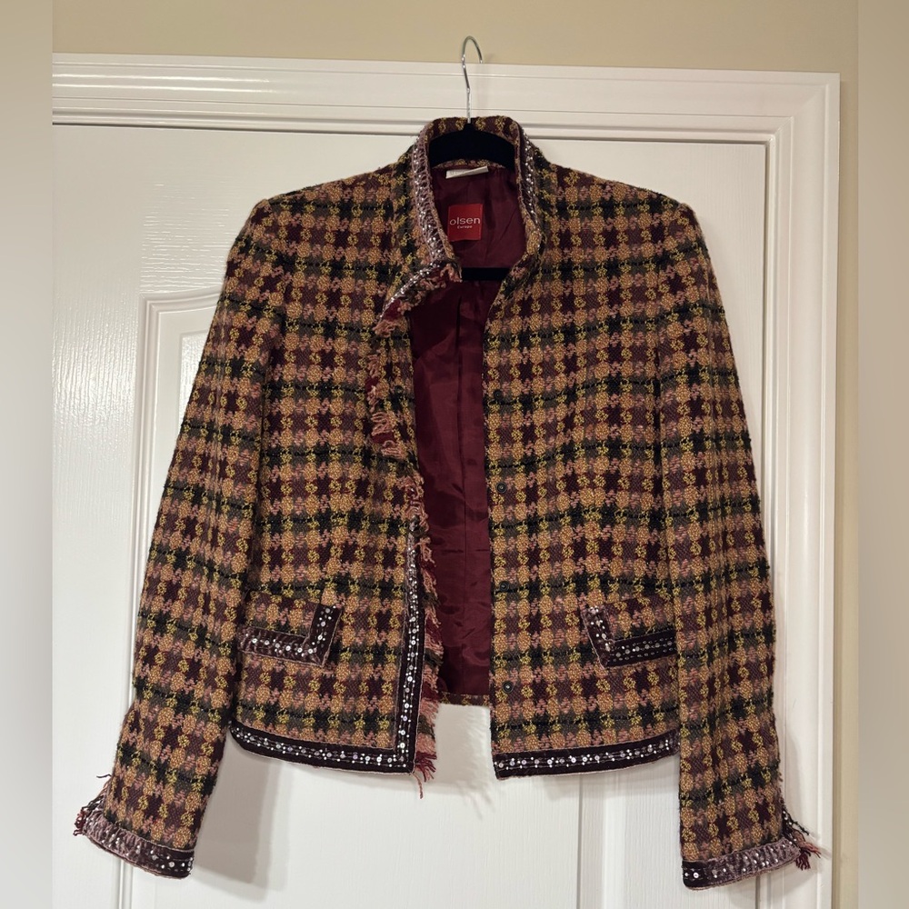 Elegant Burgundy Wool Blend Blazer